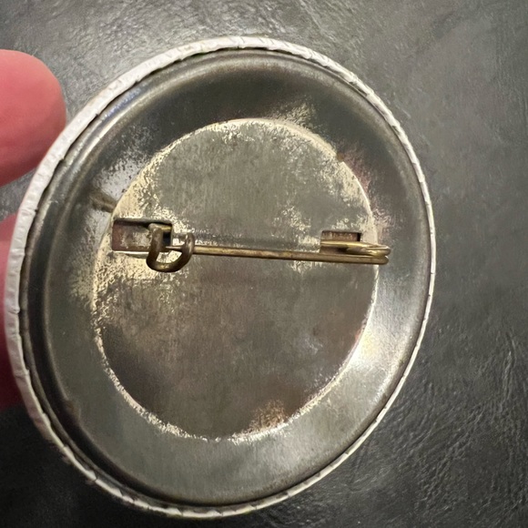 Portland Trail Blazers Vintage NBA Basketball rip city logo pin pinback button - Picture 4 of 5